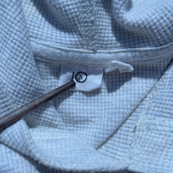 Women's TenTree Hoodie Gray Logo L Waffle-Knit Camp Hike Outdoor Climb STAINED - Picture 3 of 14